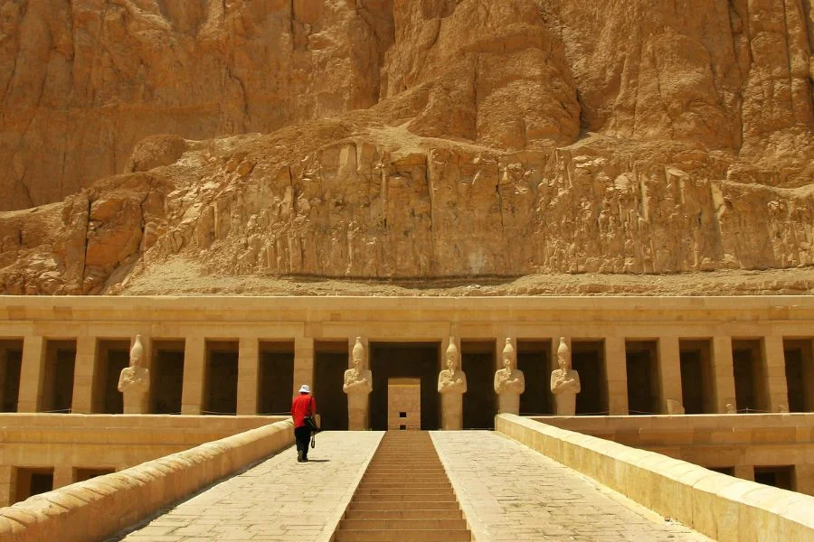 People say that the Valley of Kings, which is in Luxor, is the world's largest open-air museum