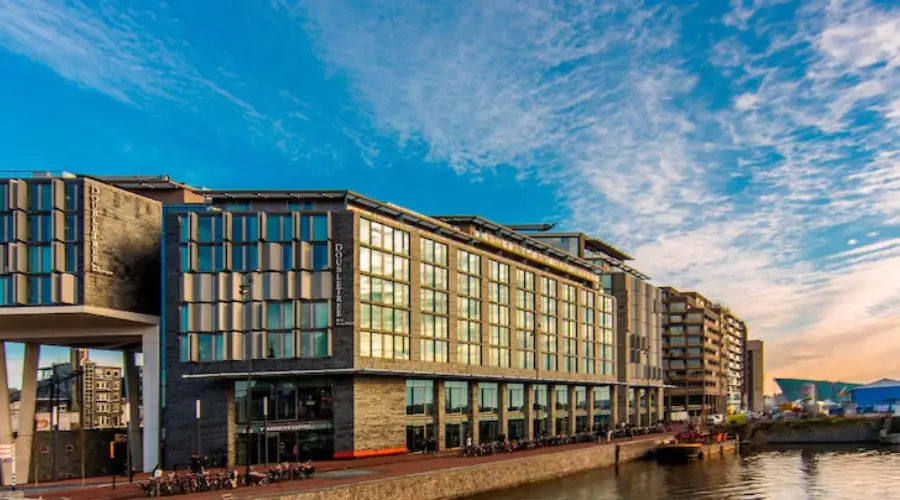 DoubleTree by Hilton Amsterdam Centraal Station