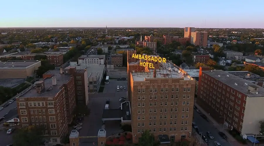 Ambassador Hotel Milwaukee