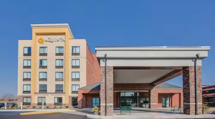 La Quinta Inns & Suites By Wyndham Philadelphia Airport