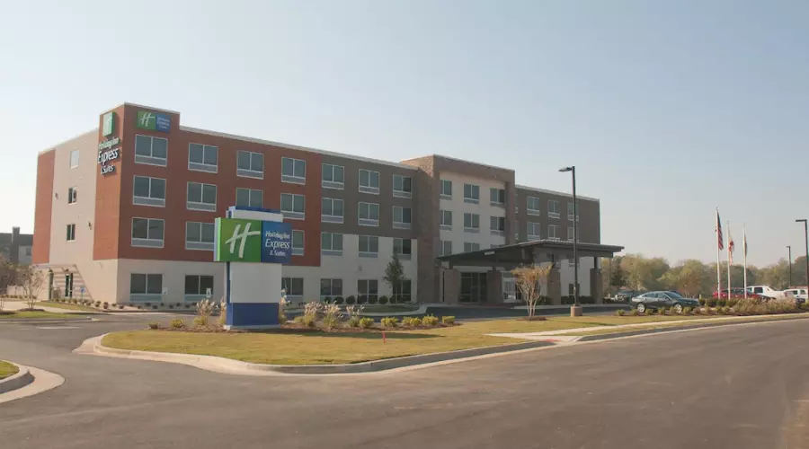 The Holiday Inn Express & Suites Decatur