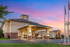 hotels in plover wi