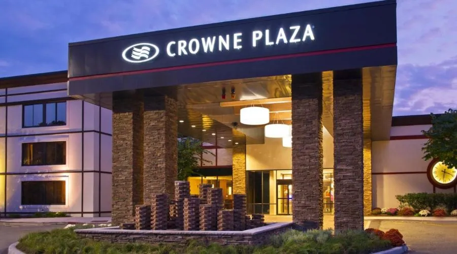 Crowne Plaza Suffern-Mahwah