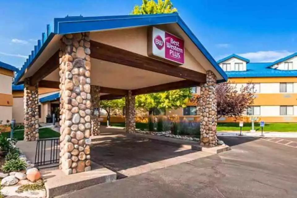 Hotels in Eagle Colorado