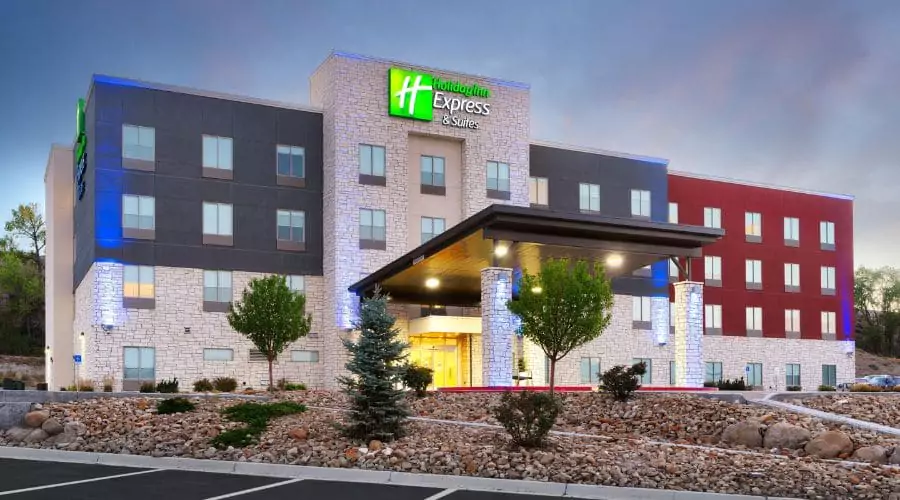 The Holiday Inn Express Hotel & Suites 