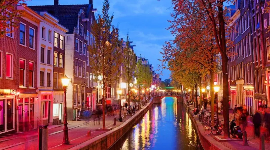 The popular destinations in and around Amsterdam