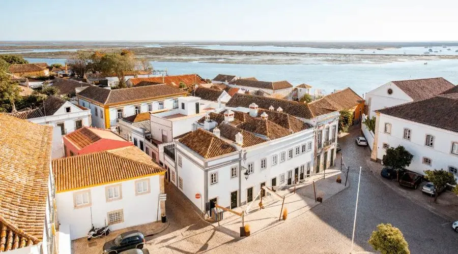 Explore the best of Faro on your next vacation