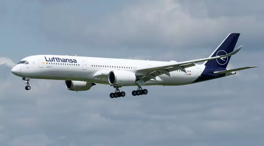 Main Lufthansa flight options to Finland