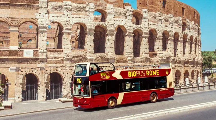 Explore Rome on a hop-on, hop-off bus tour