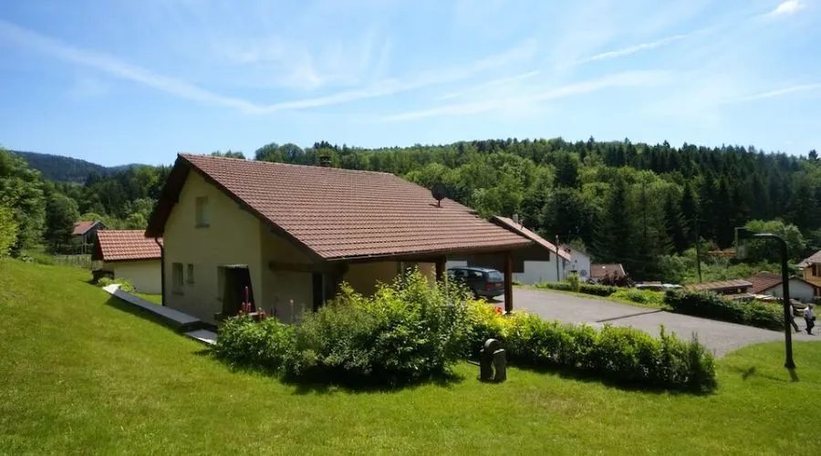 Holiday Home In Le Haut-Du-Them